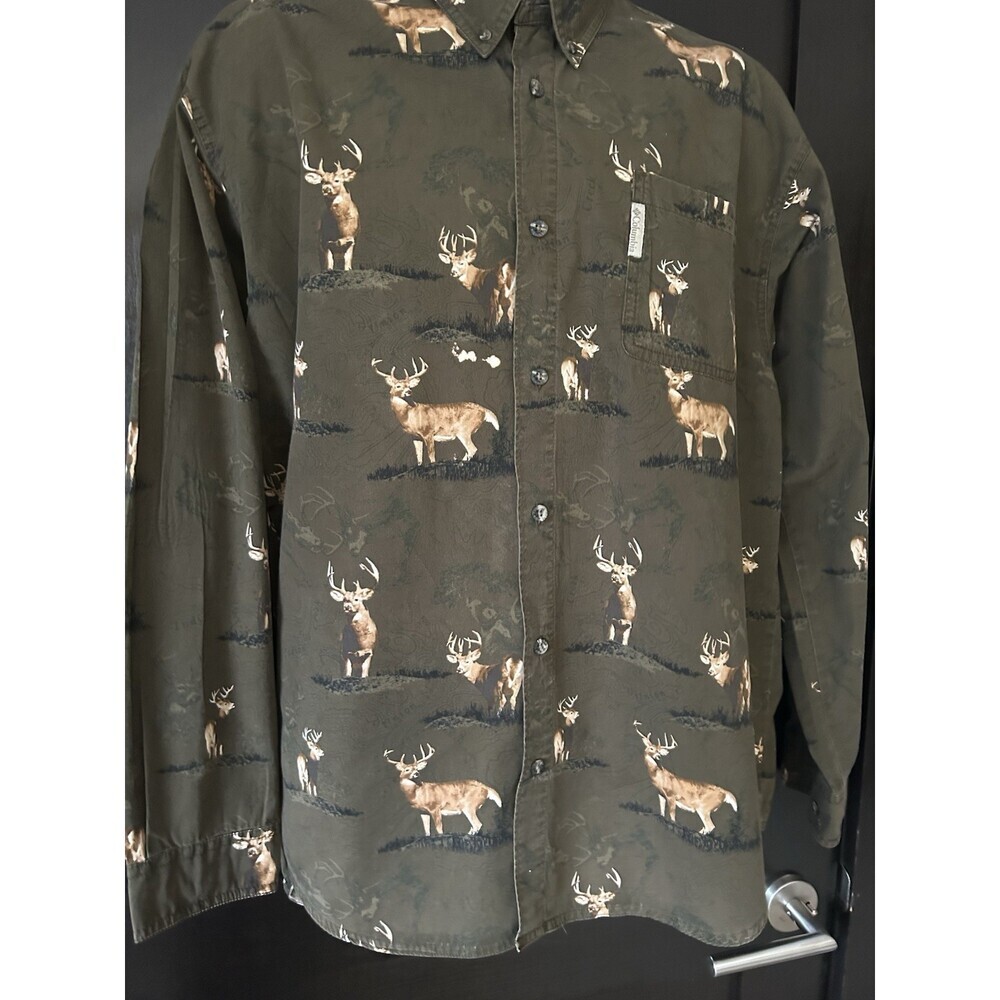 Columbia Button Down Shirt In Sz Xl Dark Green With Deer, Long Sleeve, Hunting